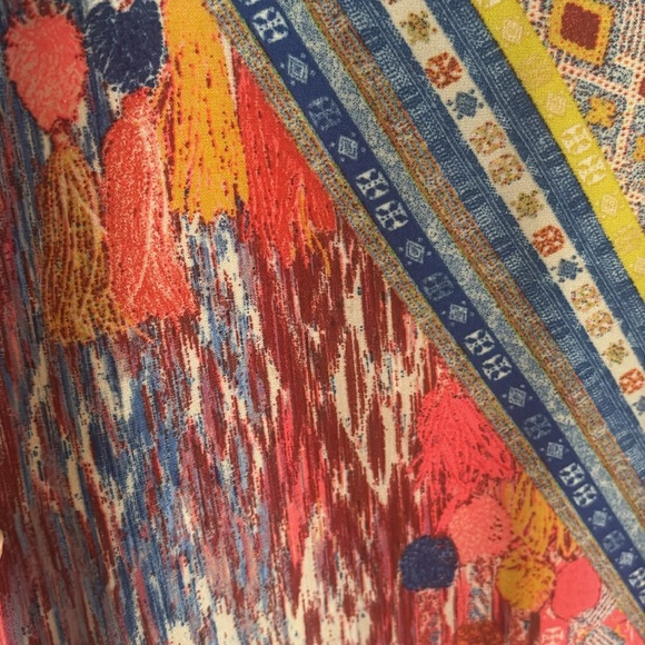 Colorful Geometric Pattern Dress - Picture 3 of 5